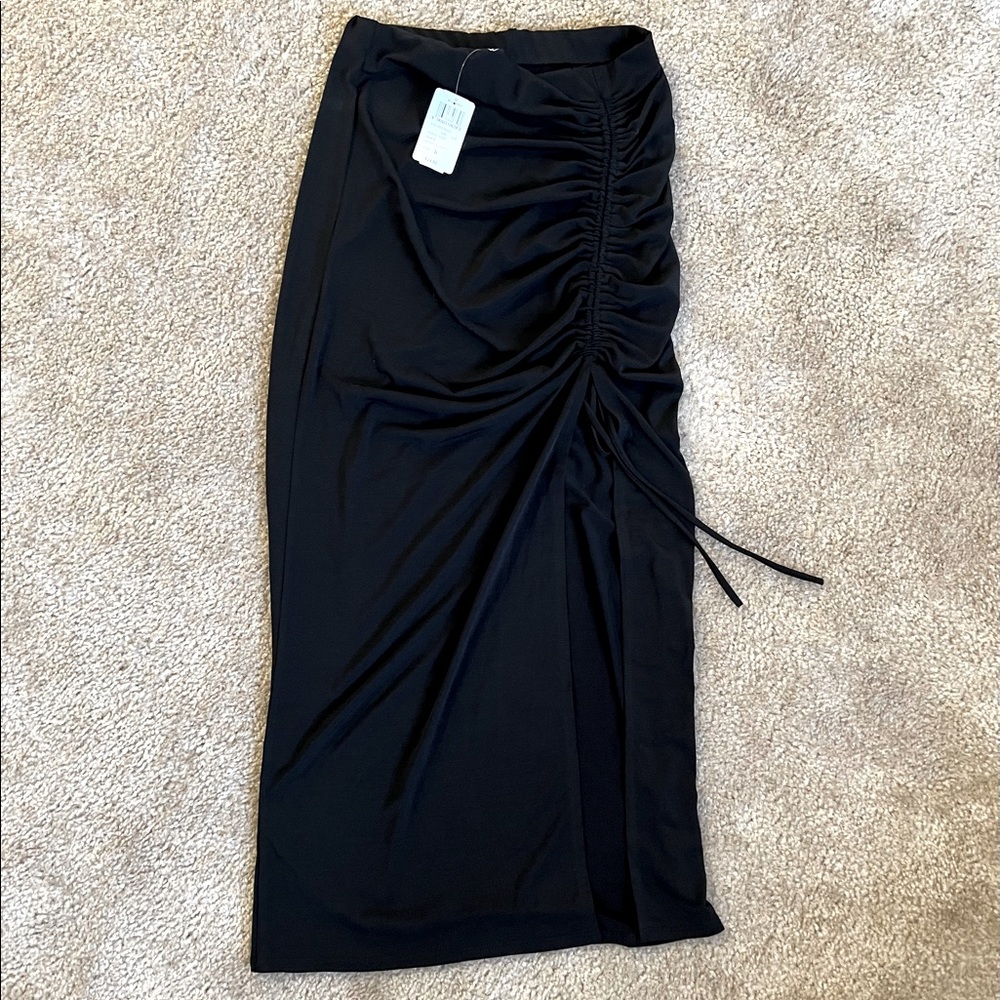 Windsor Store, never worn, tags still on, black midi skirt with slit